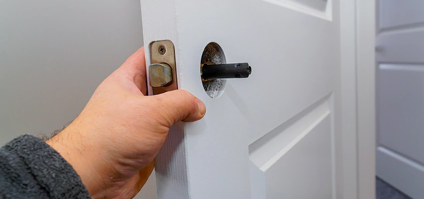 Nighttime Locksmith For Lock Repair in Riverside, CA