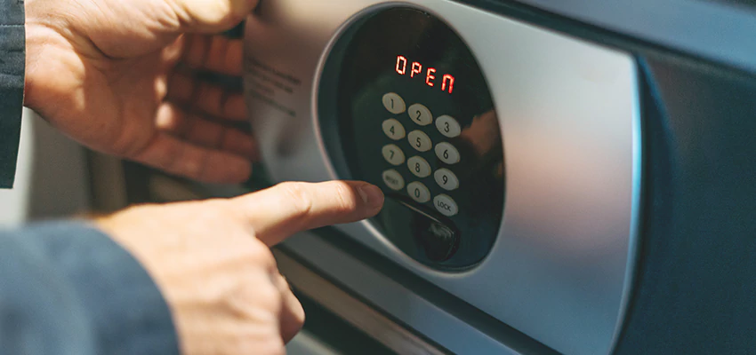 Cash Safe Openers in Riverside, California