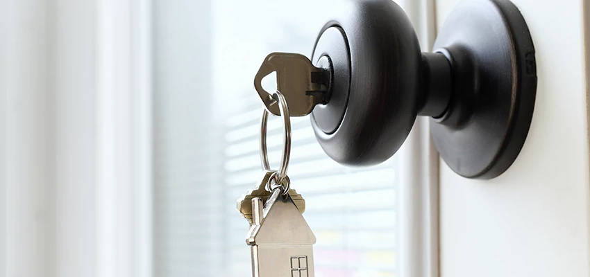 Bifold Door Knob Replacement in Riverside, California